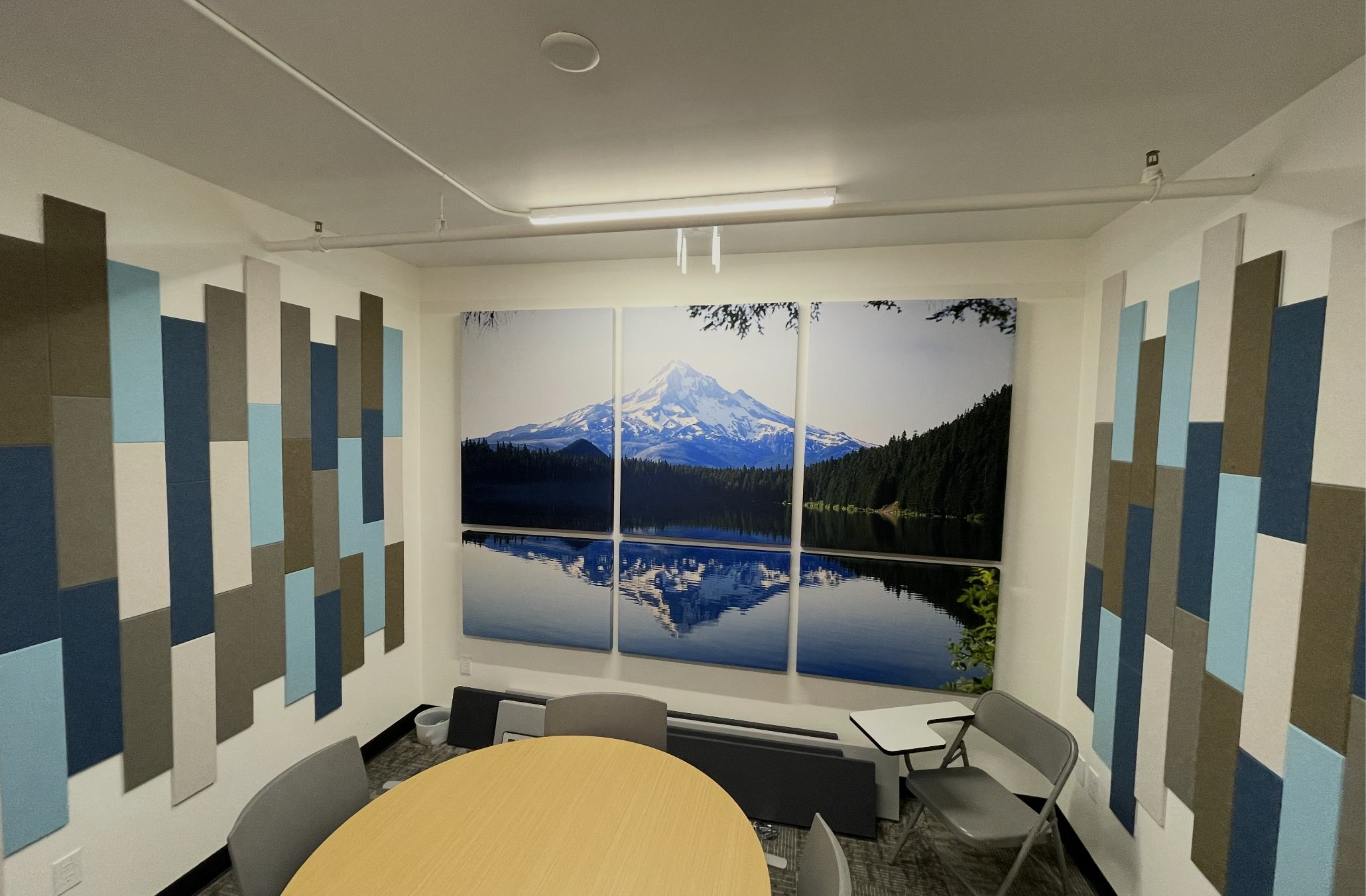 Pacific Foods Mt Hood Meeting Room